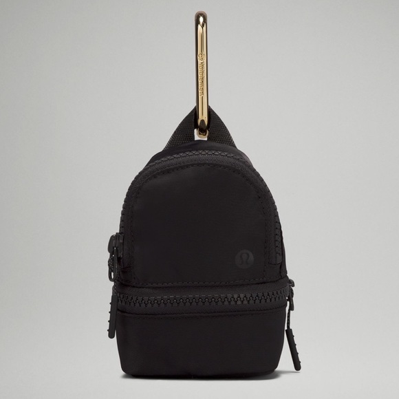lululemon athletica Handbags - NWT Lululemon City Adventurer Backpack Nano Black Gold